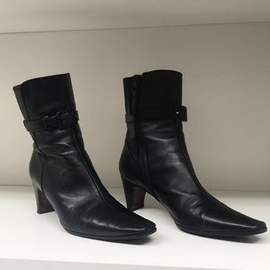 Donald J Pliner Ankle Boot